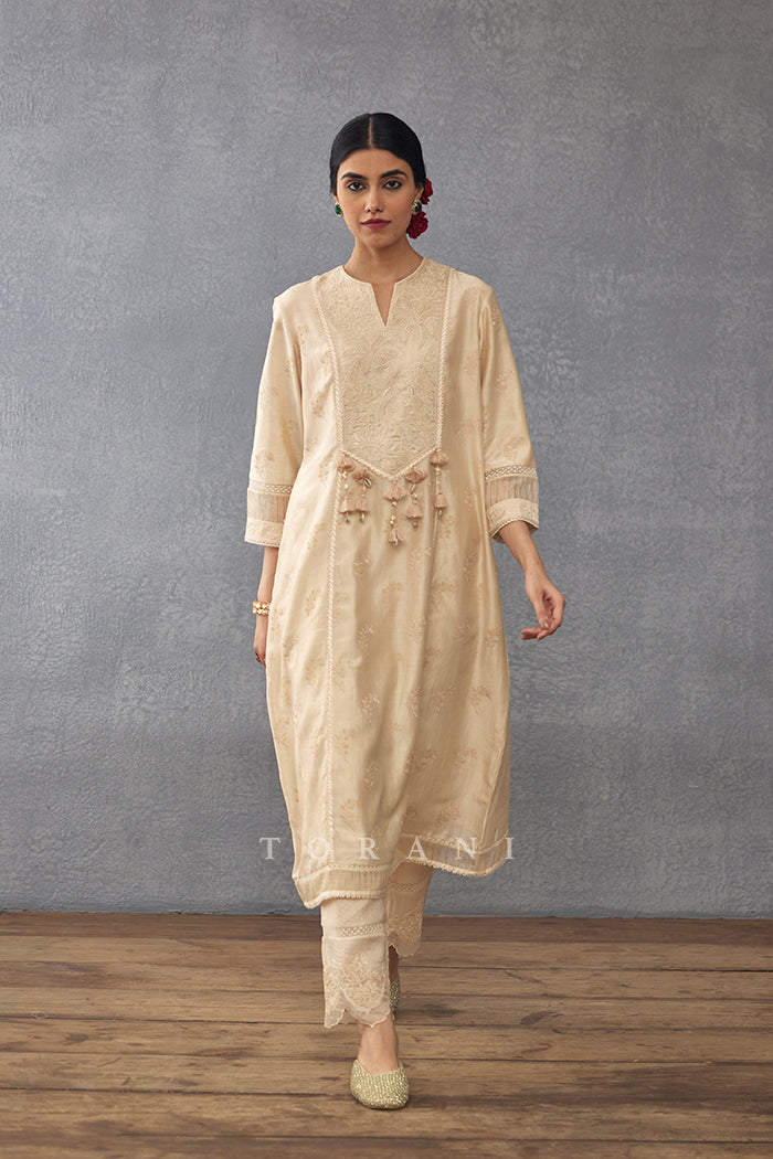 Mradu Idaya Kurta Set