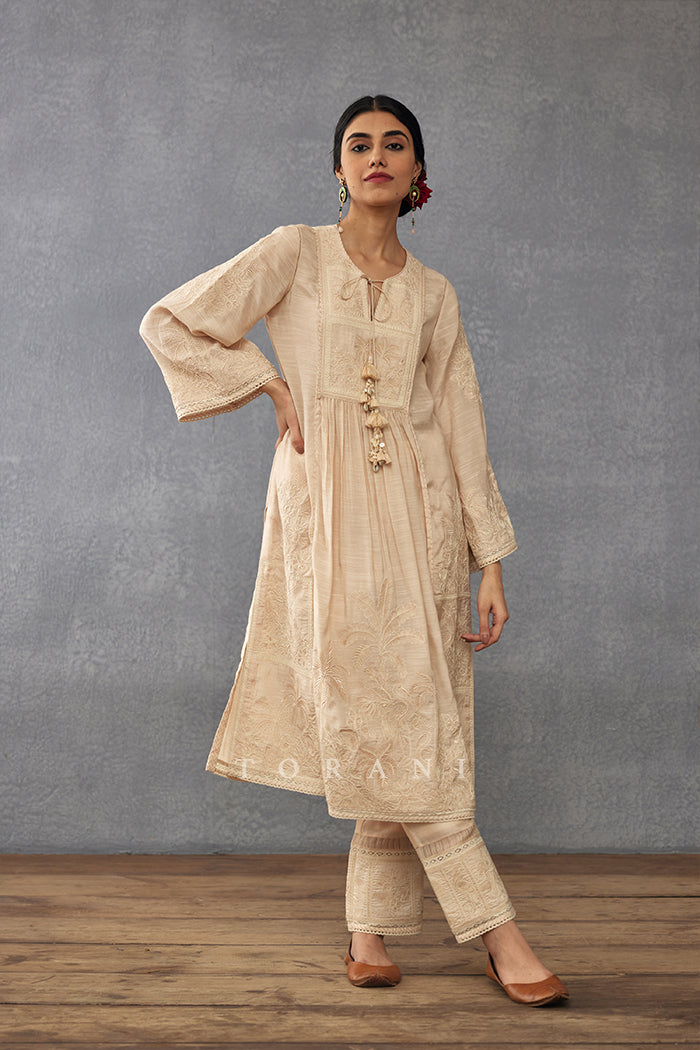 Mradu Deba Priya Kurta Set