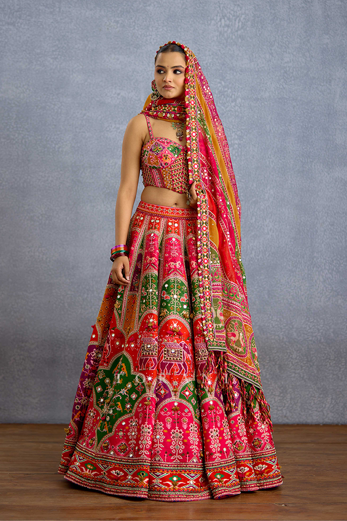 Rangili Dhruvi Drashti Lehenga Set