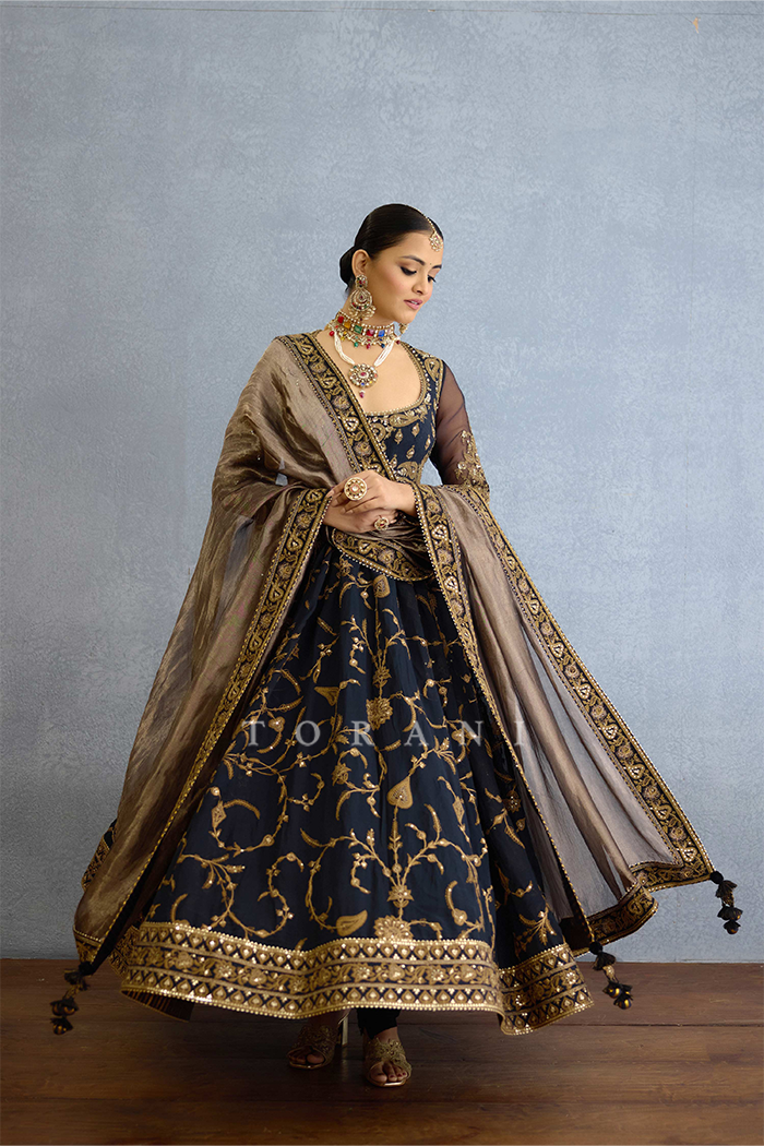 Bhadra Kyda Anarkali Set