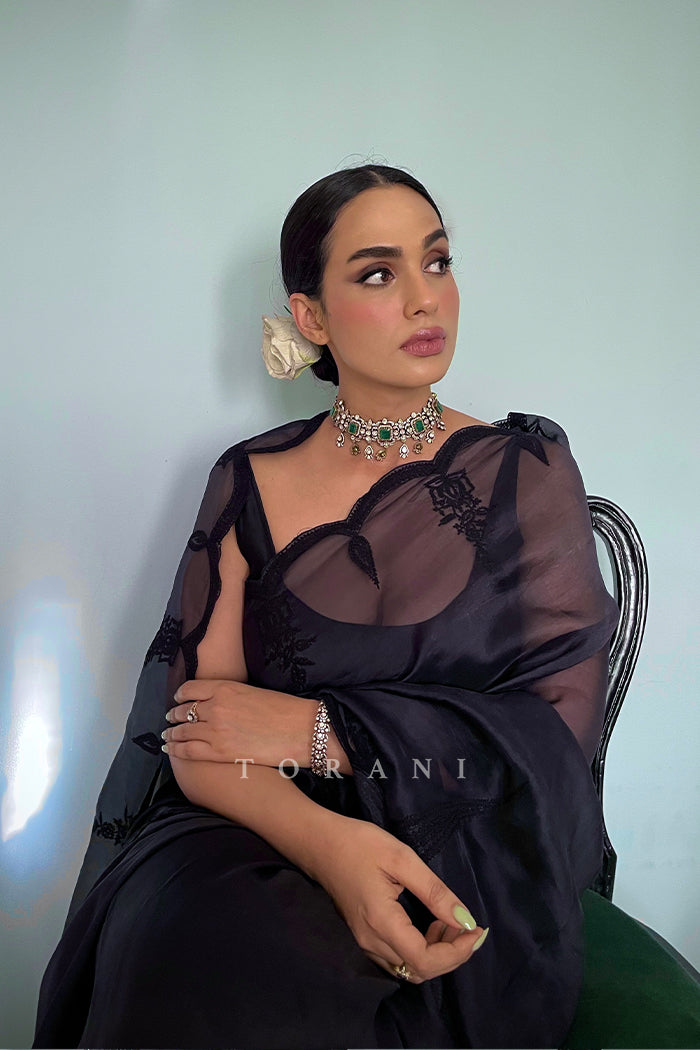 Neha Singh In Our Gulghast Geetika Saree Set