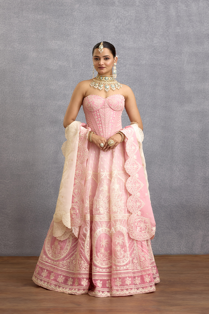 Gulaban Ayra Lehenga Set