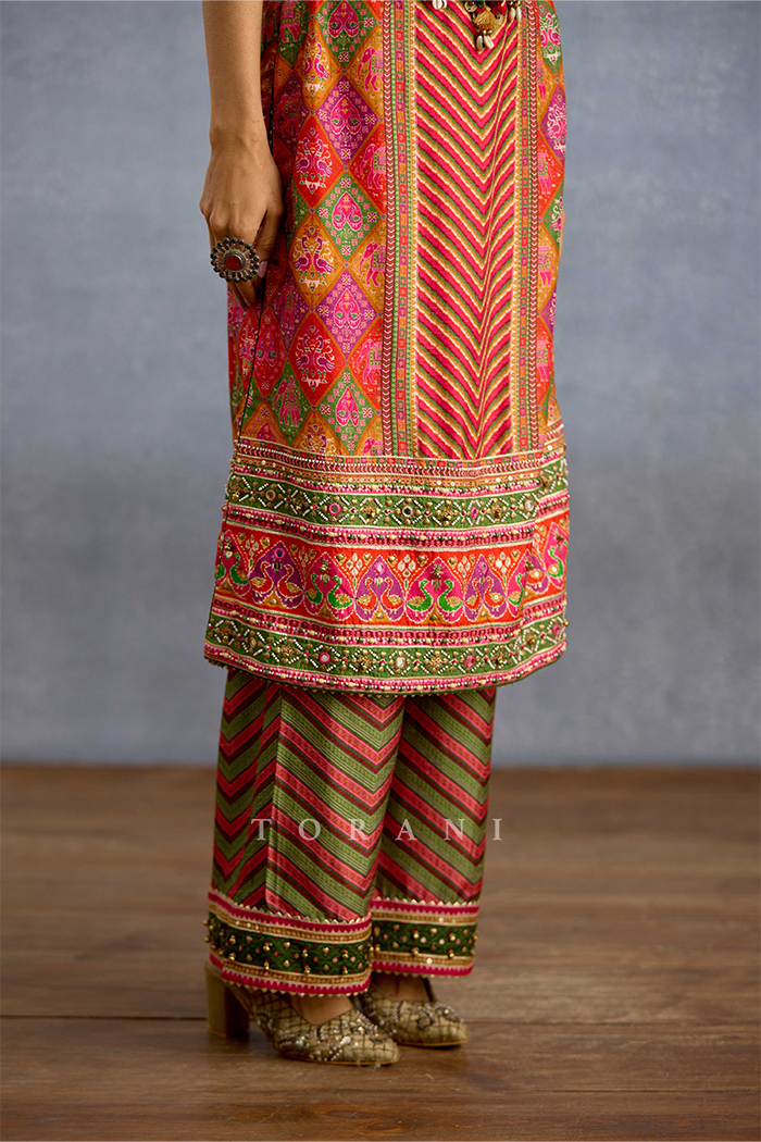 Rangili Jinal Kurta Set