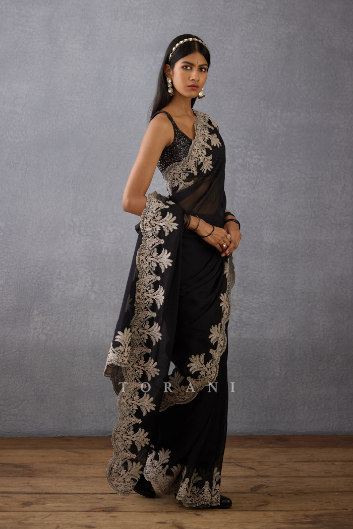 Raat Rani Afrah Saree