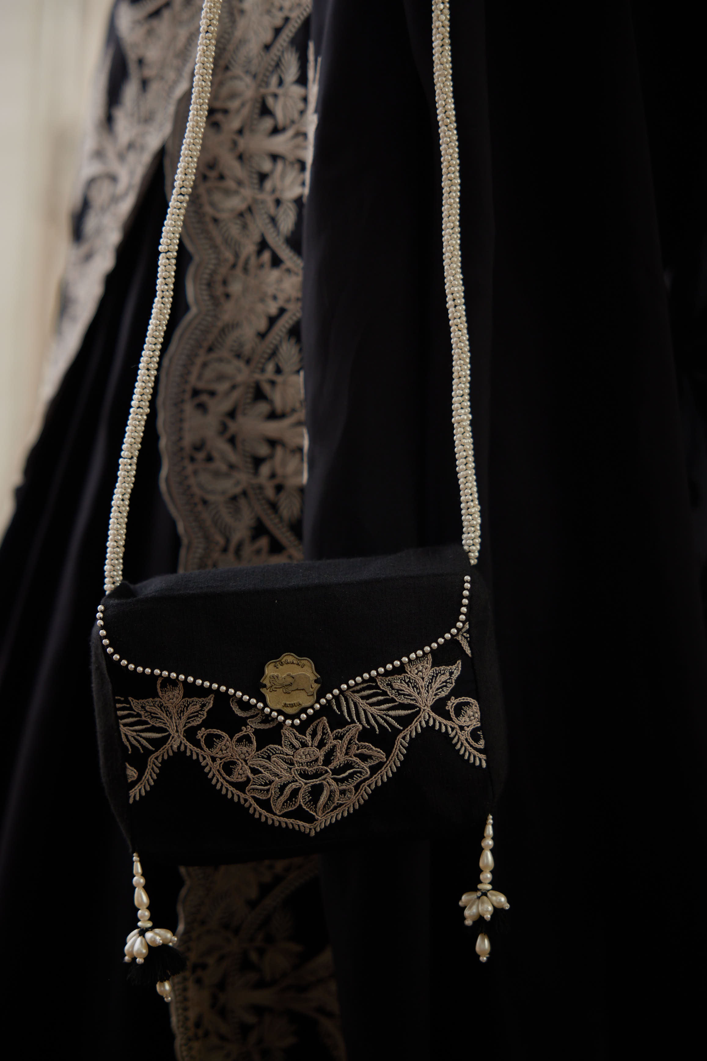 Raat Rani Anik Sling Bag