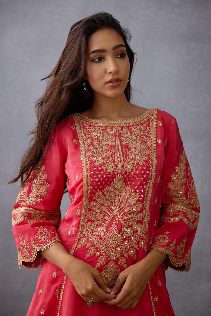 Gul-Kand Saroj Kurta Set