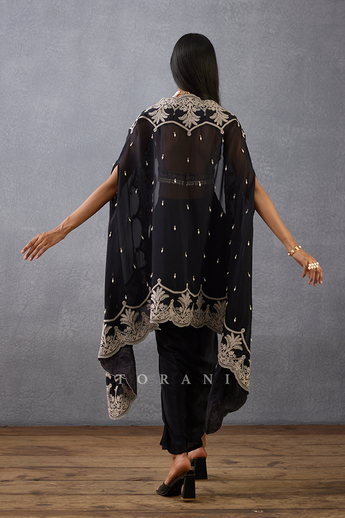 Raat Rani Zuri Cape Set