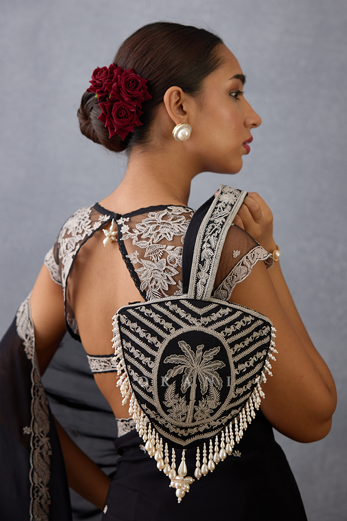 Raat Rani Trikoniya Bag