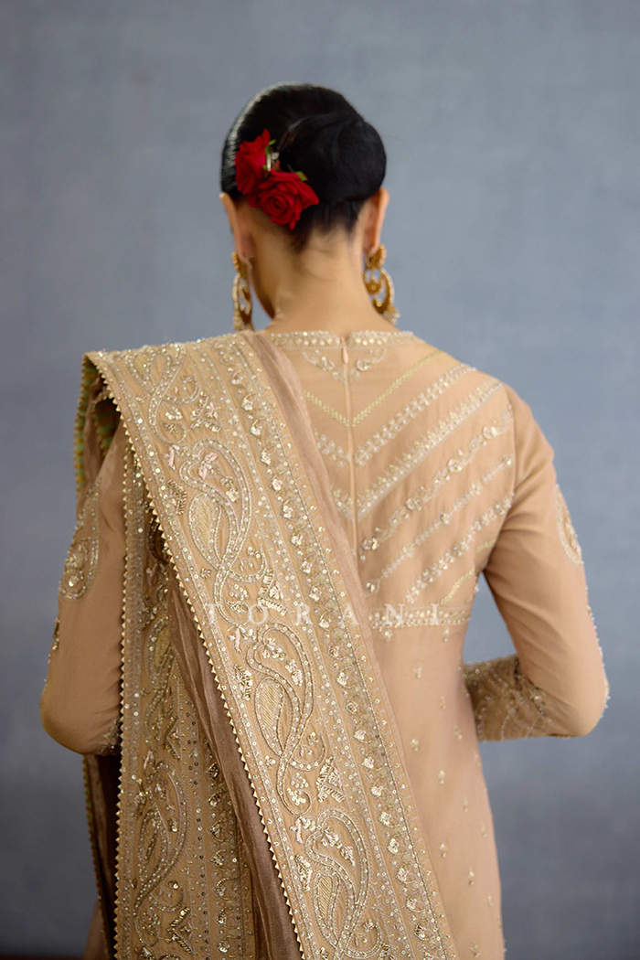 Talai Jahaanaara Khada Dupatta & Kurta Set