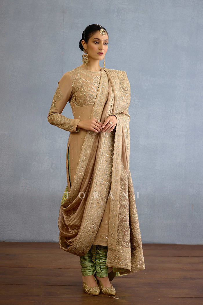 Talai Jahaanaara Khada Dupatta & Kurta Set