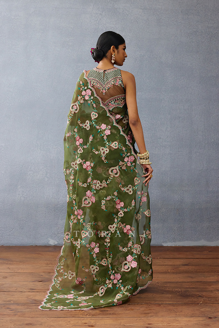 Dil Saaz Safiyya Saree