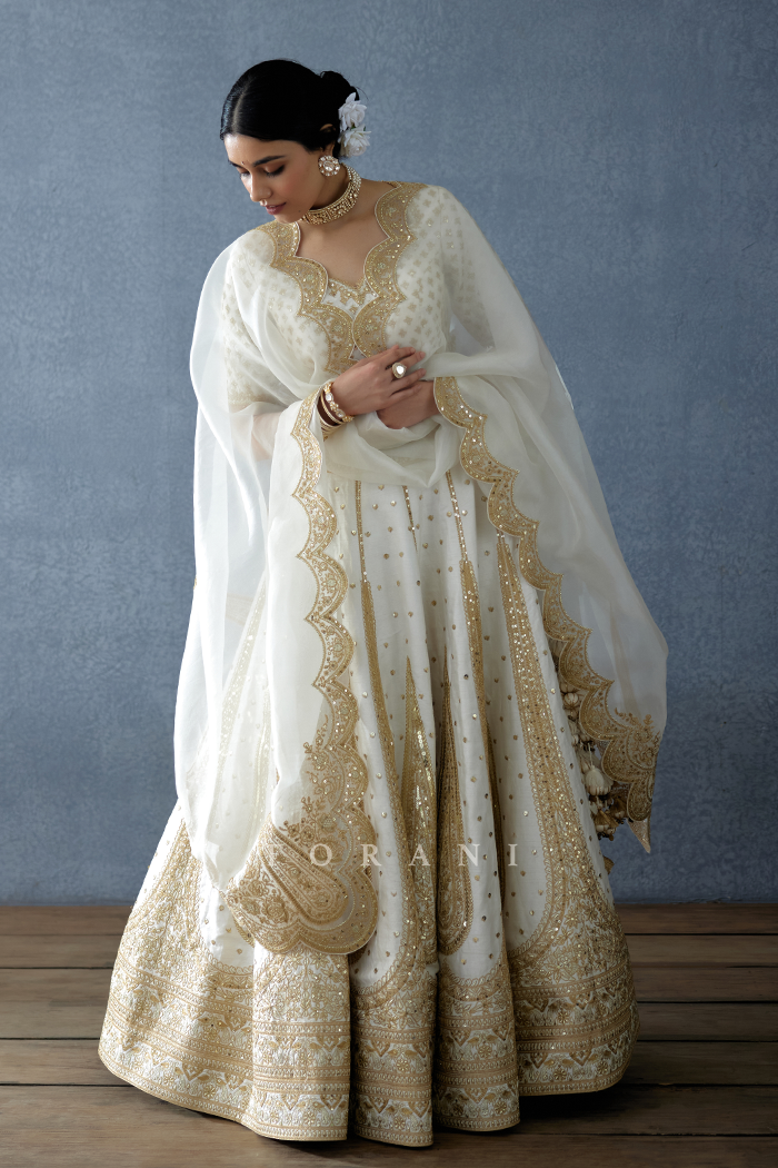 Gul-Bano Resham Odhni