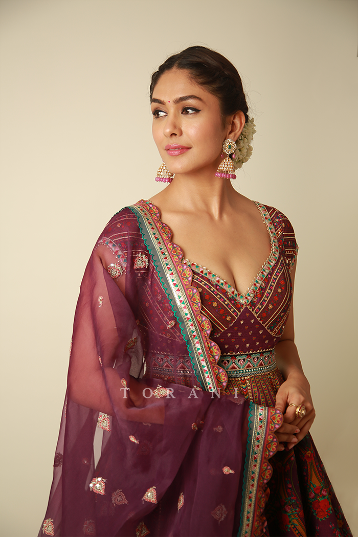 Mrunal Thakur In Our Dil Kusha Zaiba Anarkali Set