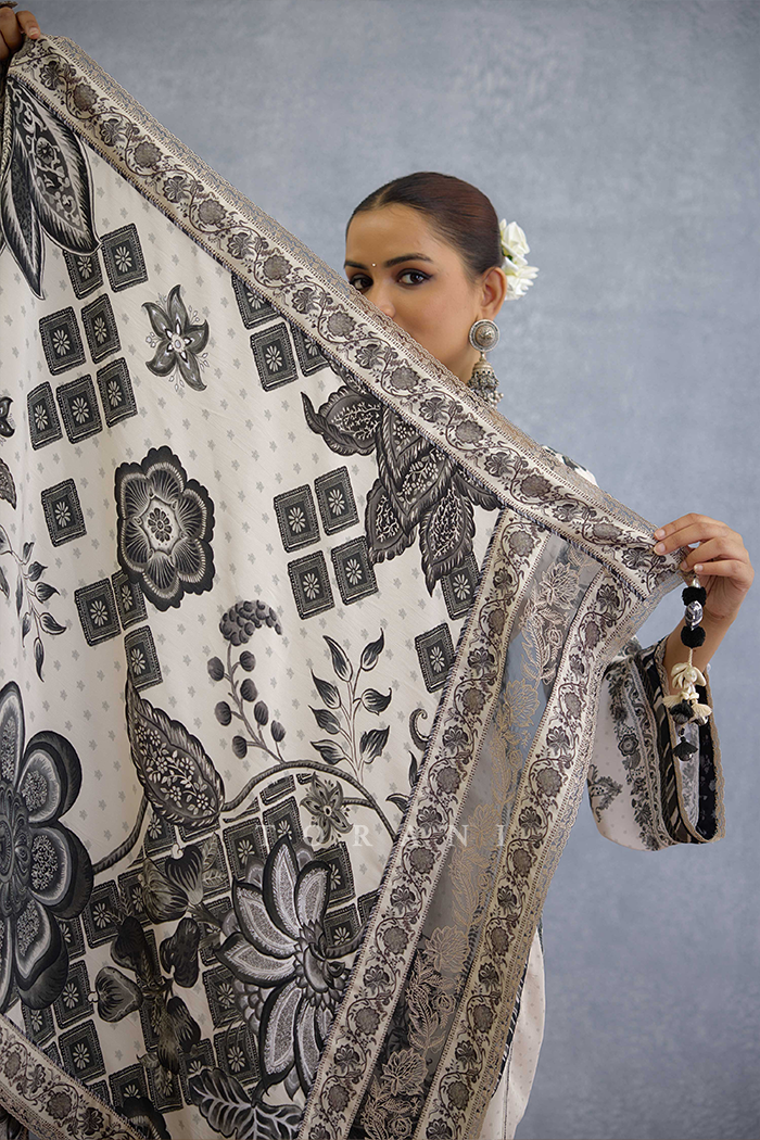 Kalamkari Aadhavi Odhni
