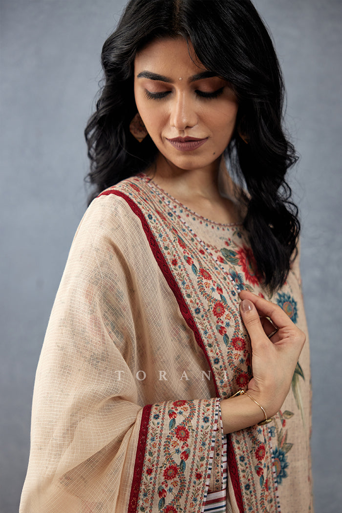 Badami Abhidah Odhni