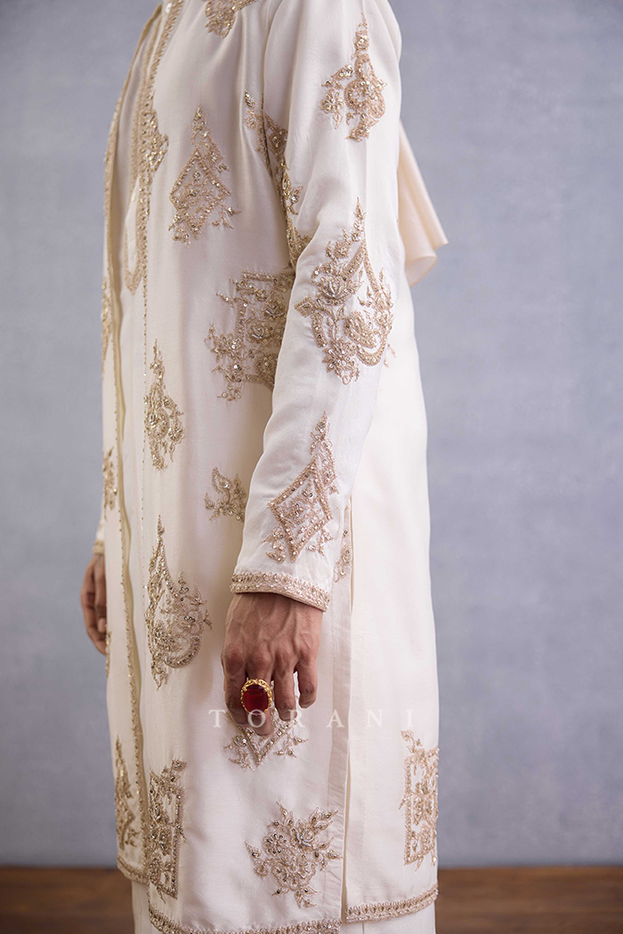 Maahe Faheem Kurta Set