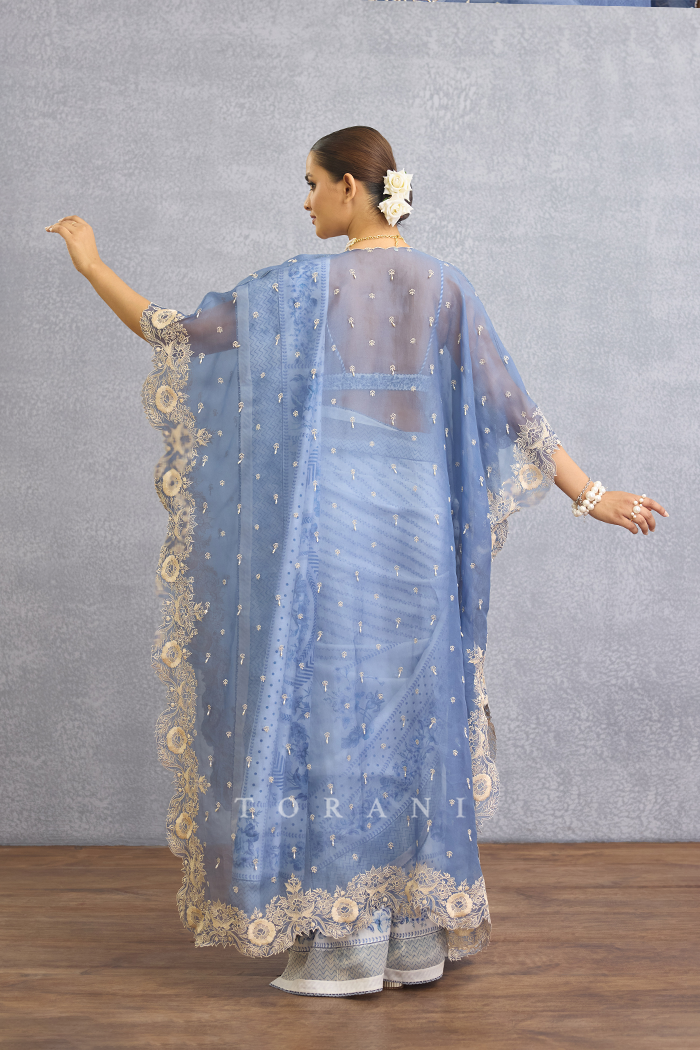 Neeli Gauraiya Poulami Saree Set