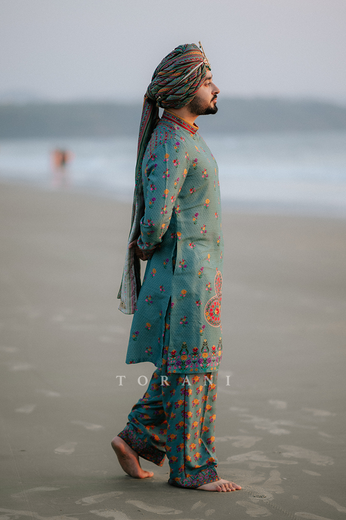 Aanchal Narang in our Dil Nawaz Mamun Kurta Set