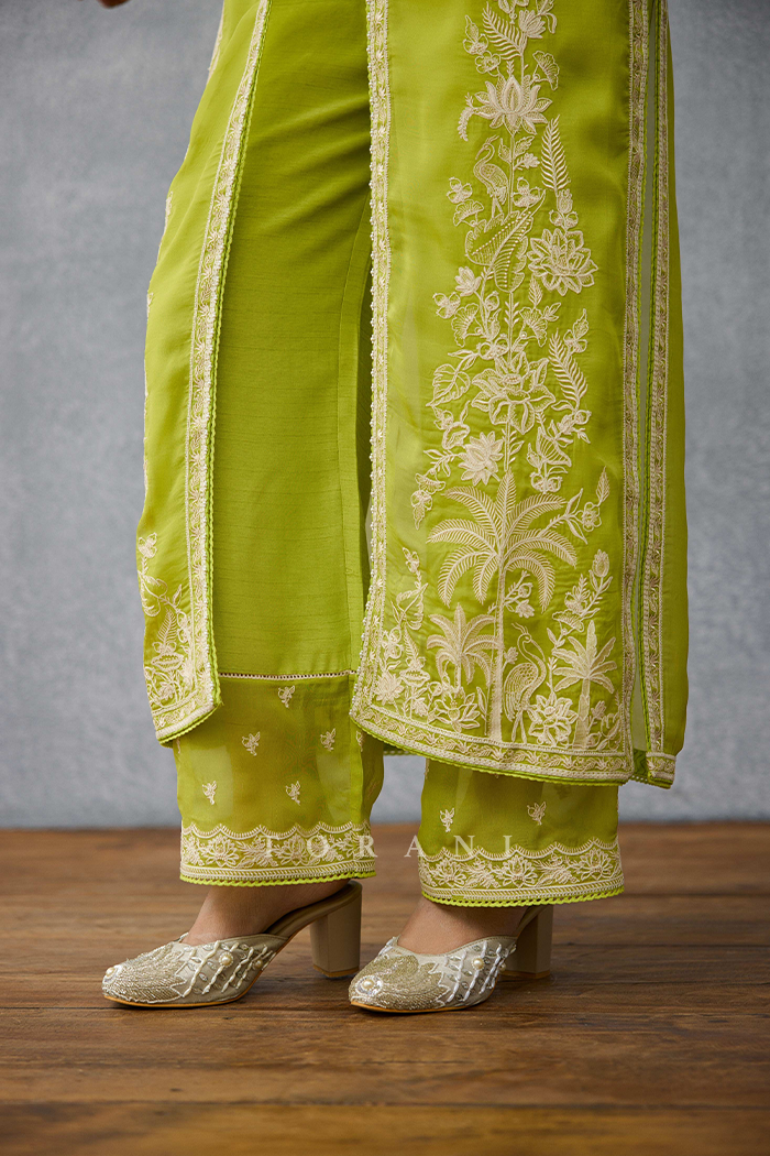 Angoori Udita Kurta Set