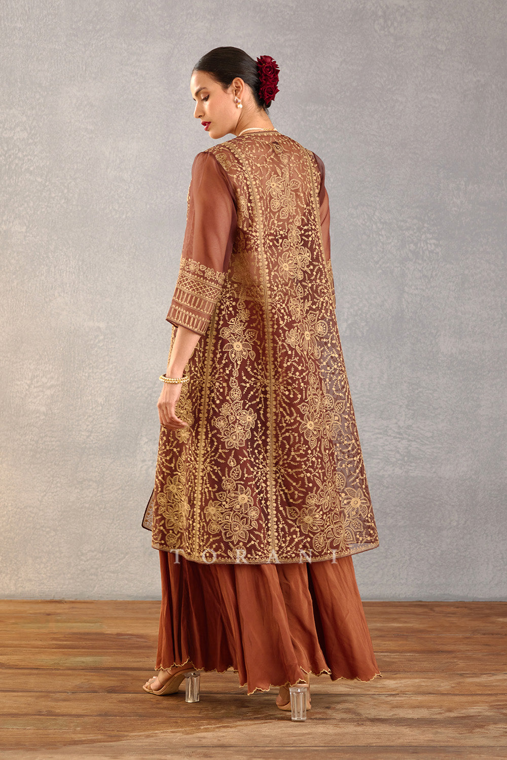 SALE - Dahlia Paavni Cape Set