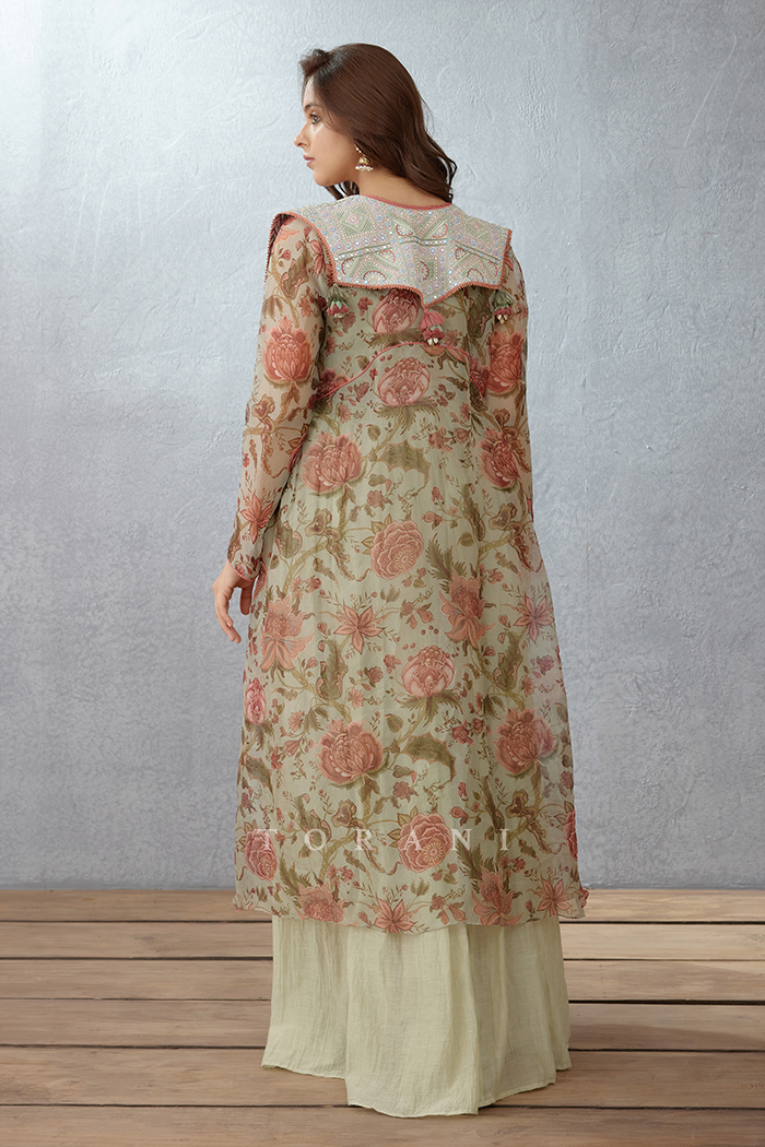 Jaituni Koshi Balochi Cape Set