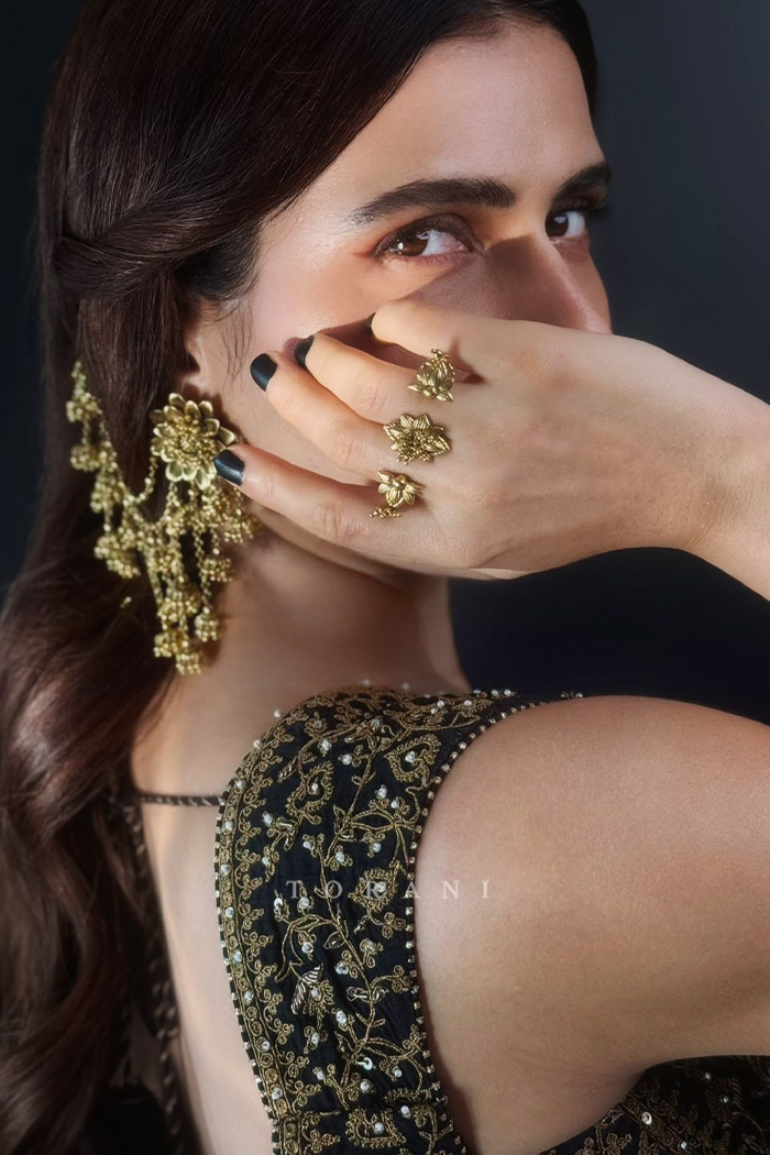 Fatima Sana Shaikh in our Siyaahi Aparna Saree Set