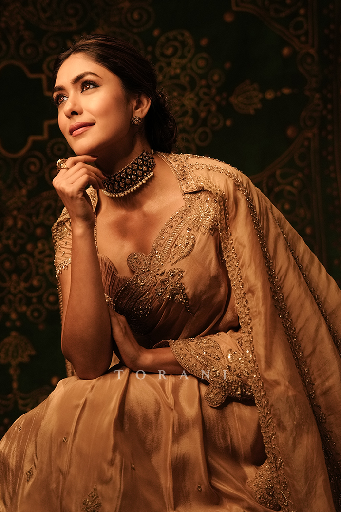 Mrunal Thakur in our Kasoori Dilruba Saree Set