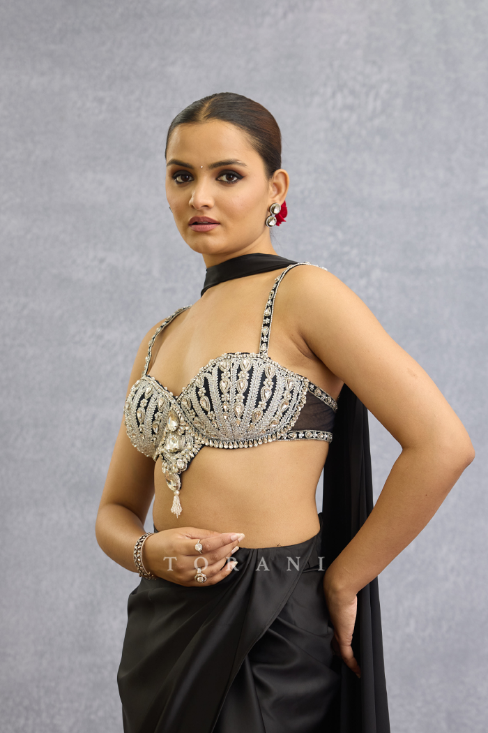 Siyaahi Trisha Skirt Set