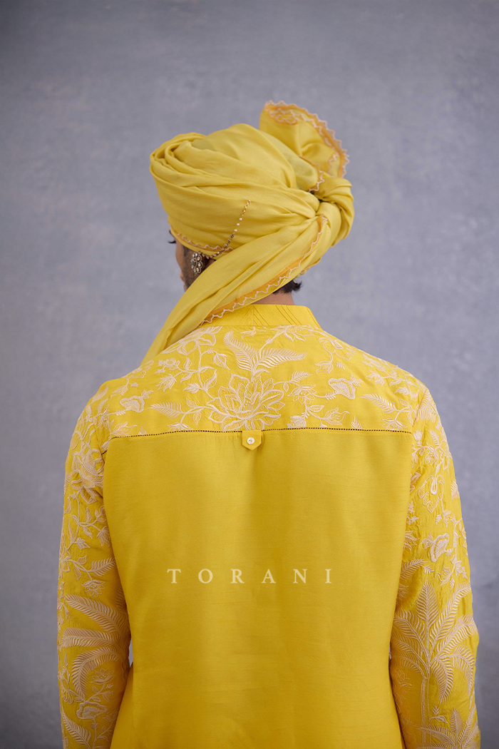 Kasmai Bhaanu Kurta Set