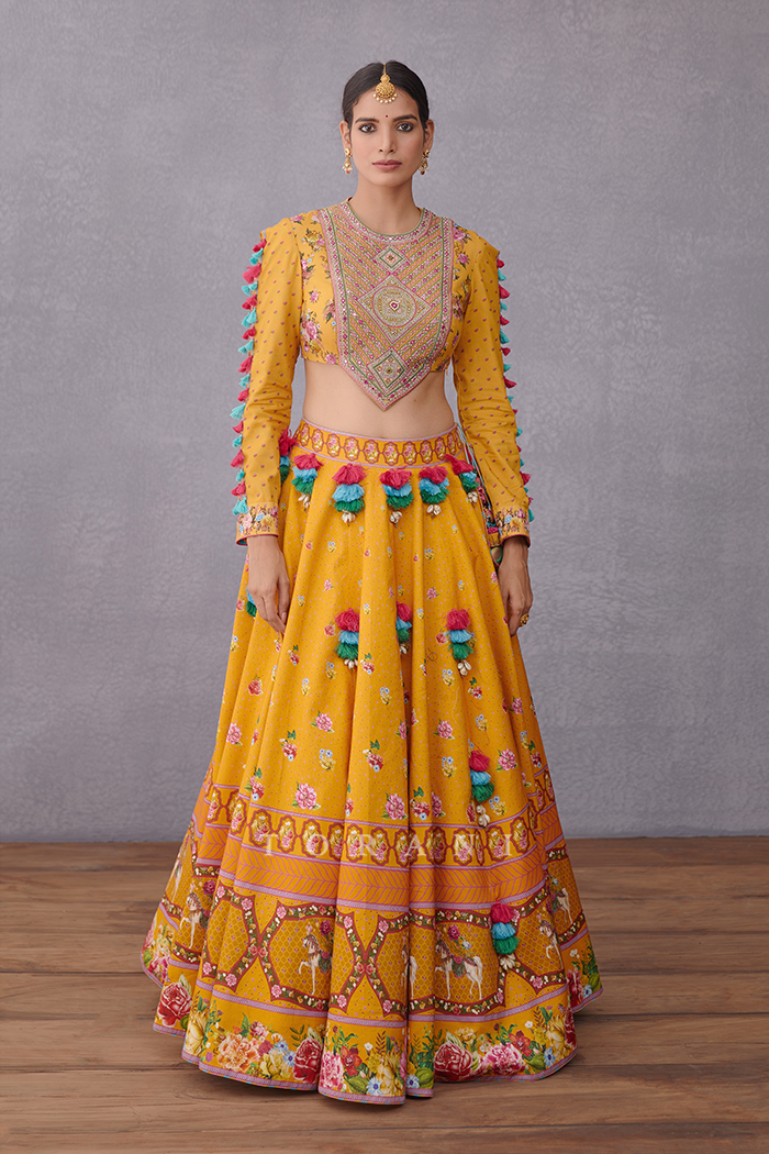 SALE - Sunehra Aoruni Lehenga Set