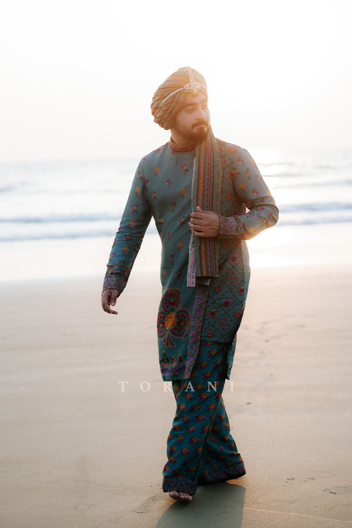 Aanchal Narang in our Dil Nawaz Mamun Kurta Set