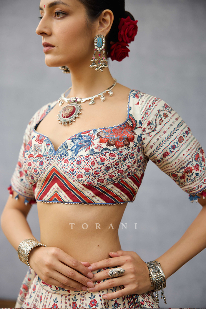 Coromandel Oorja Lehenga Set