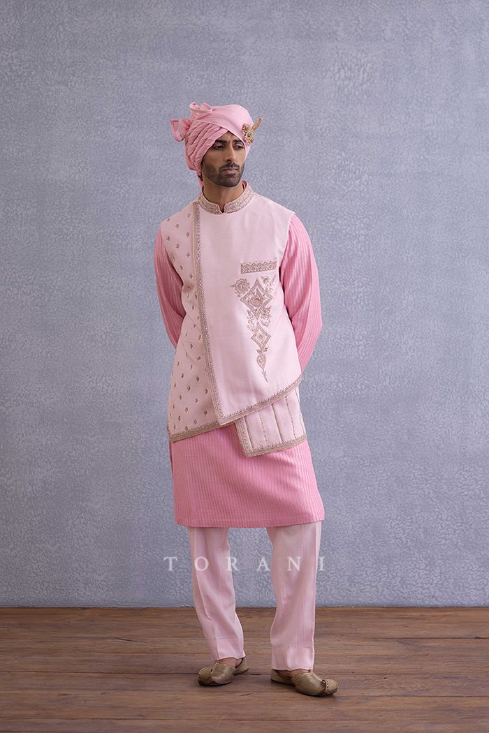 Sharbati Ruhaan Bandi Set