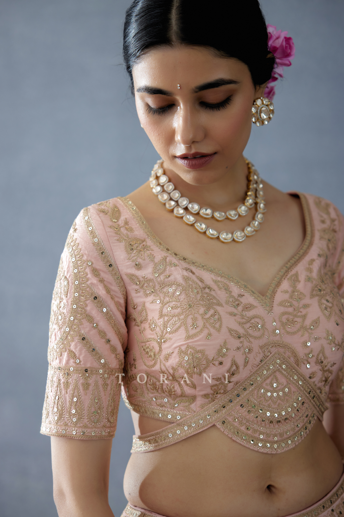 Gul-Naar Resham Blouse