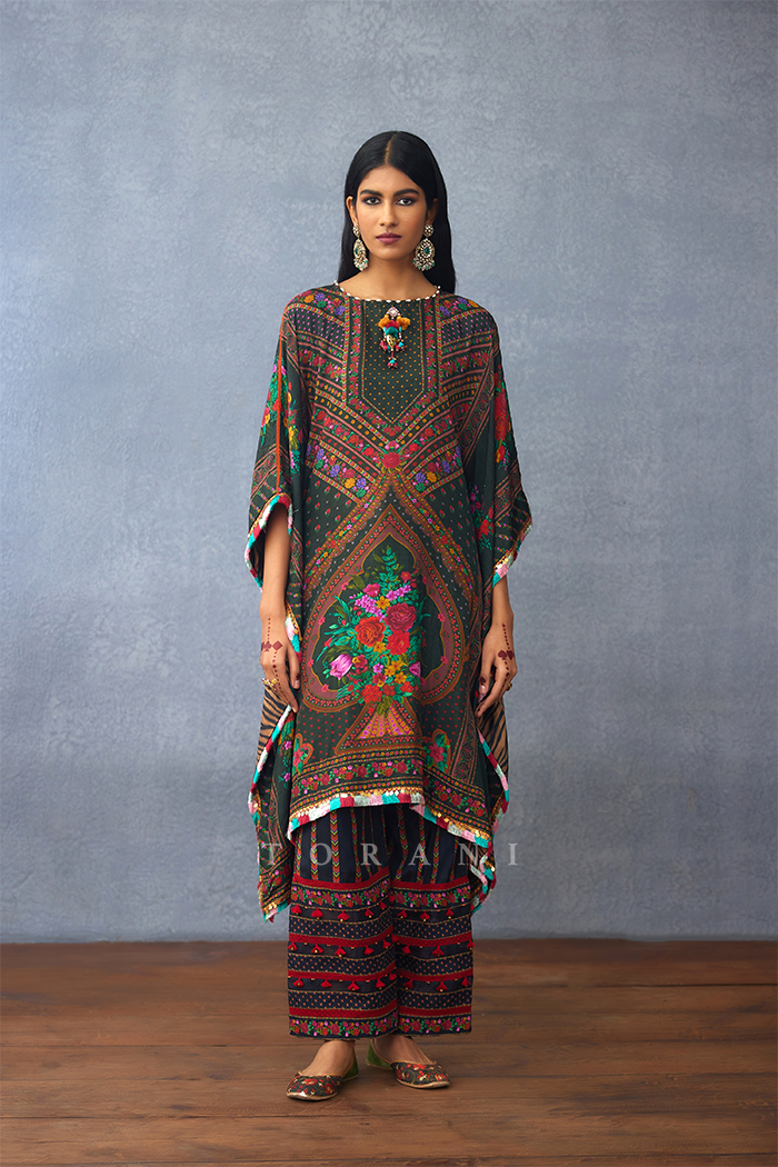 Dil Shadaab Friya Kaftan Set
