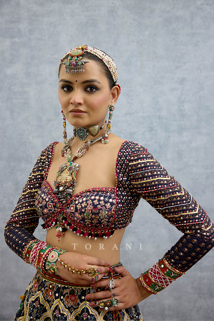 Virasa Chitraka Kanti Blouse