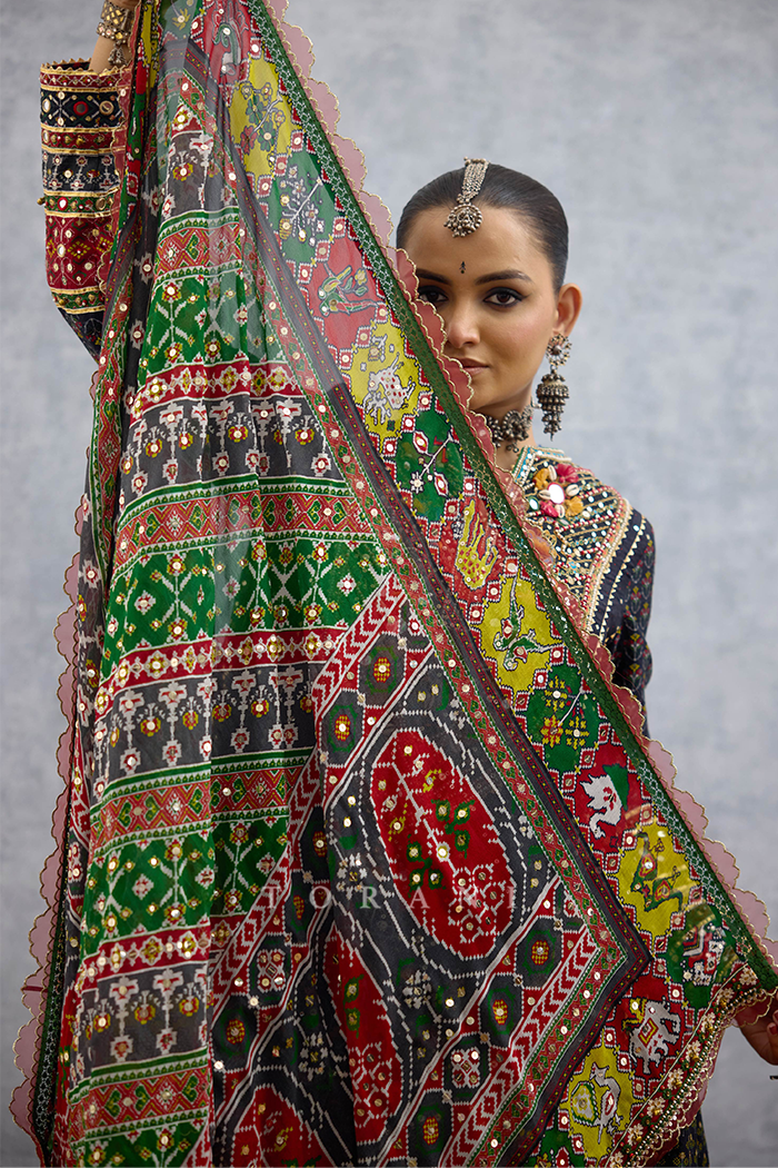 Virasa Dhanak Odhni