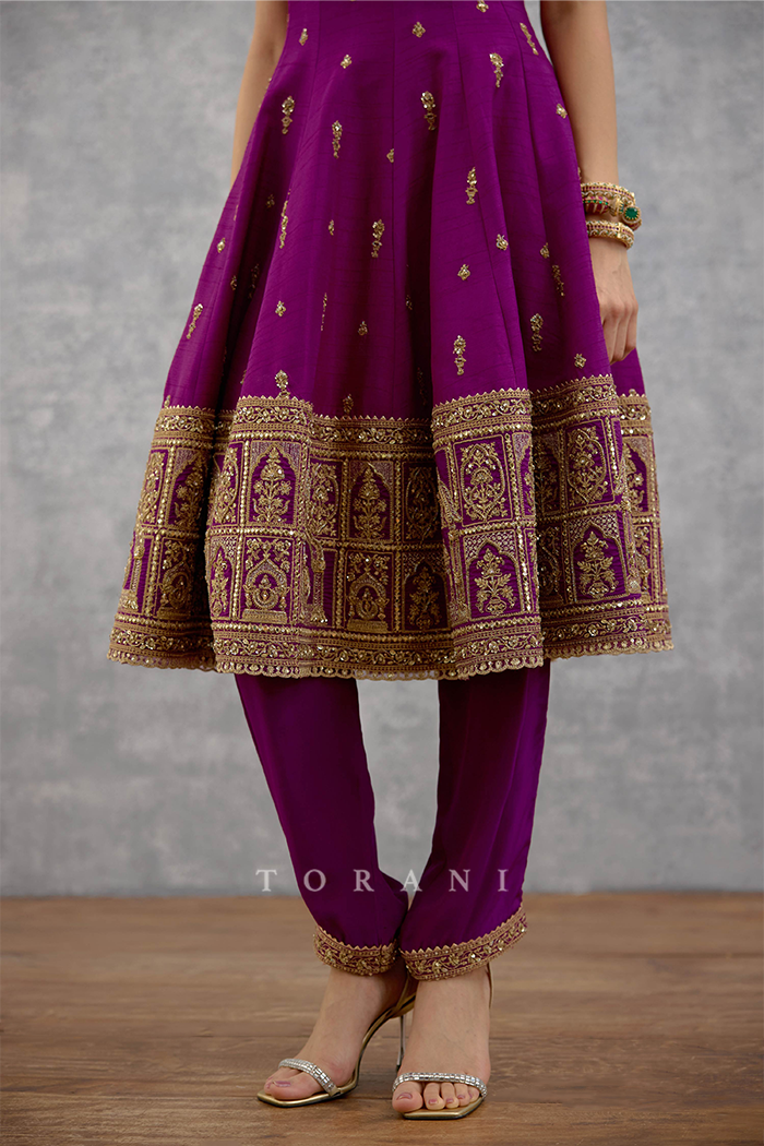 Ananta Aroosh Anarkali Set