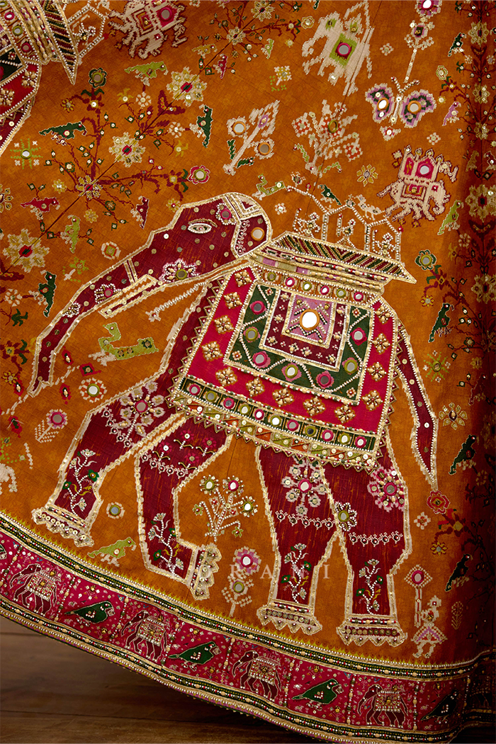Kanak Jalalo Lehenga Set