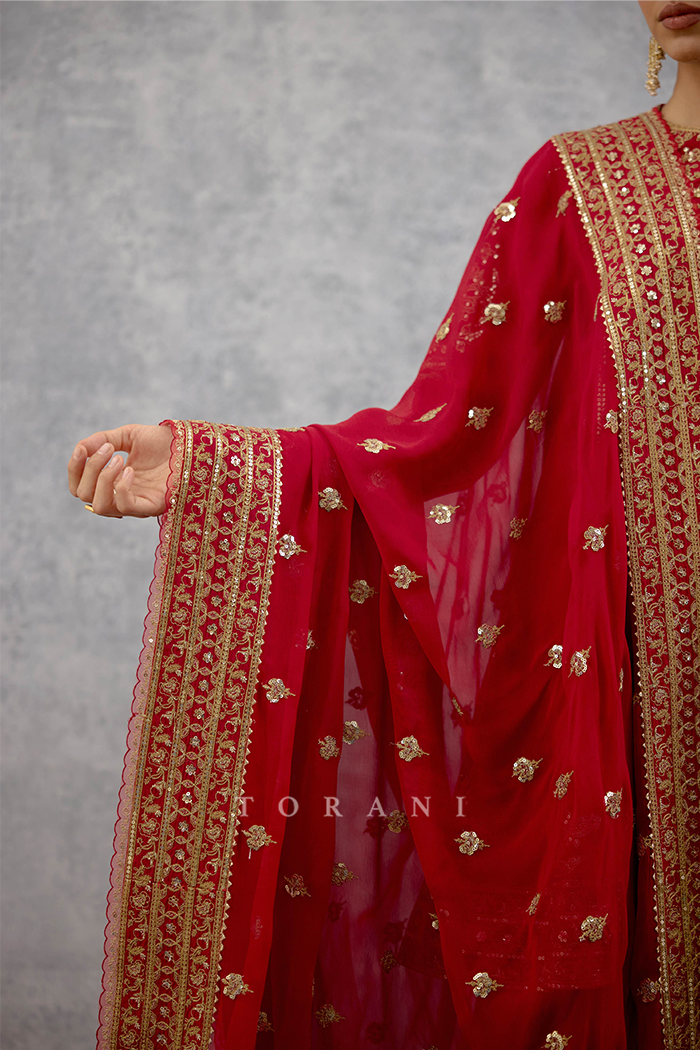 Lakshma Urwa Kurta Set