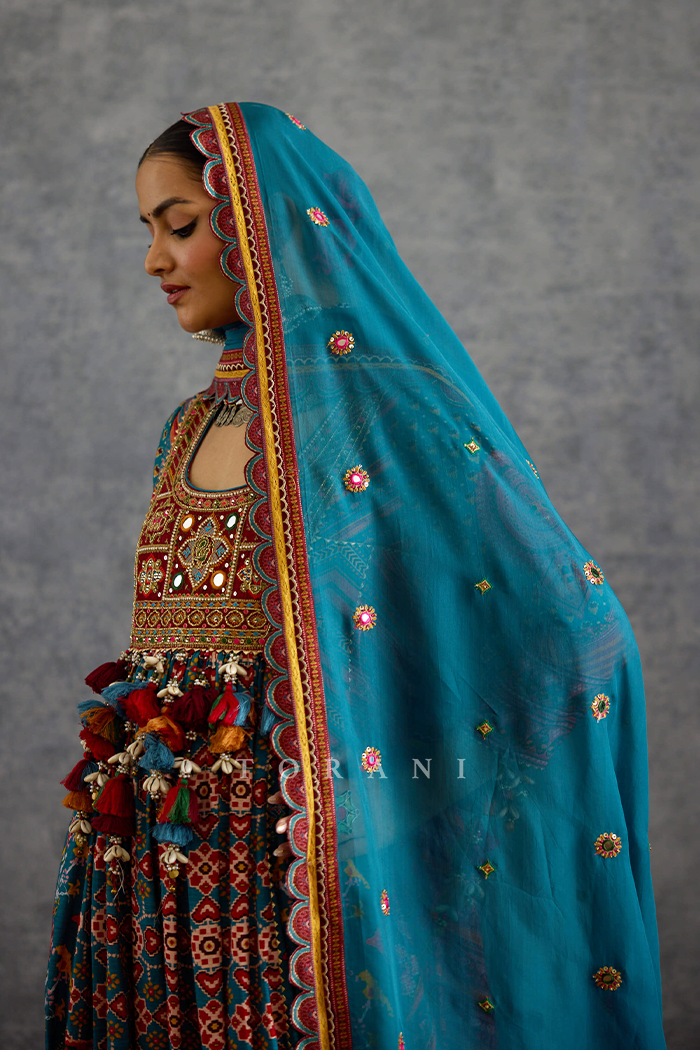 Niladri Nadira Anarkali Set