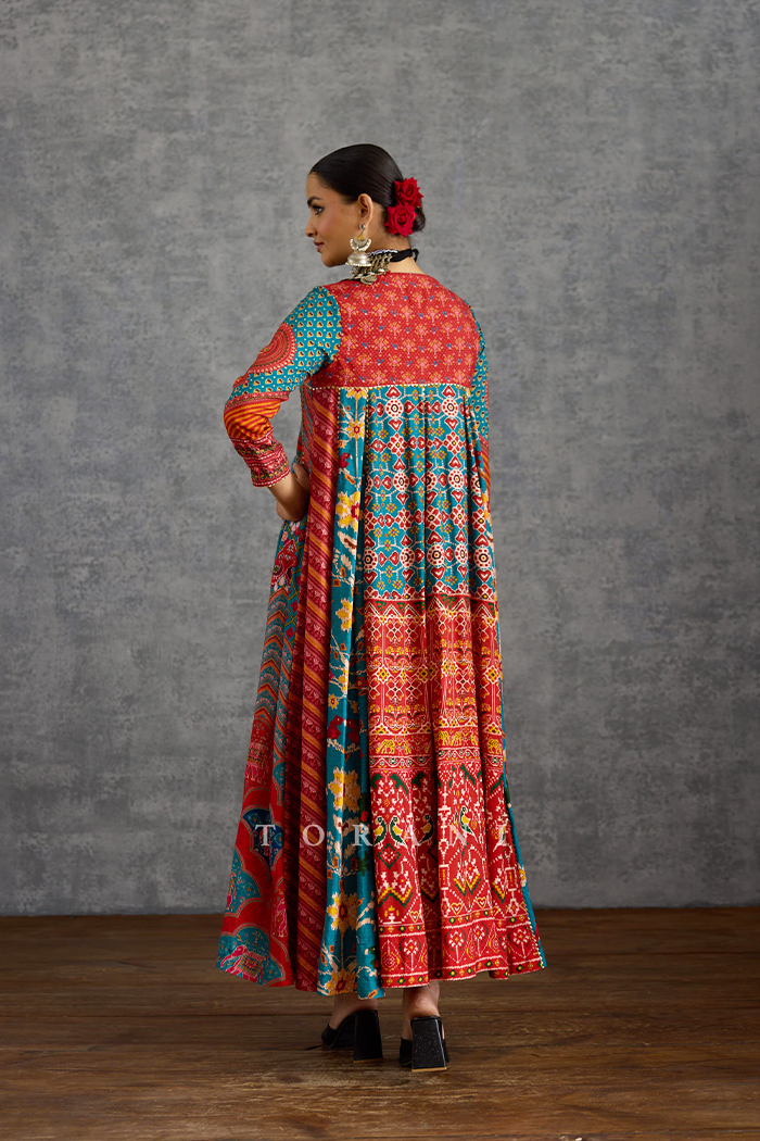 Niladri Nadira Anarkali Set