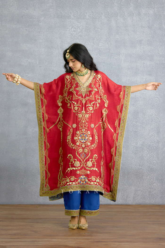 Zehra Neelat Kausar Kaftan Set