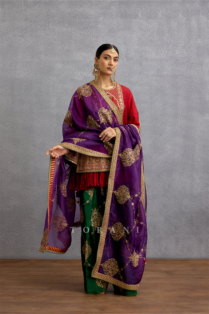 Banafsha Rukhsaar Odhni