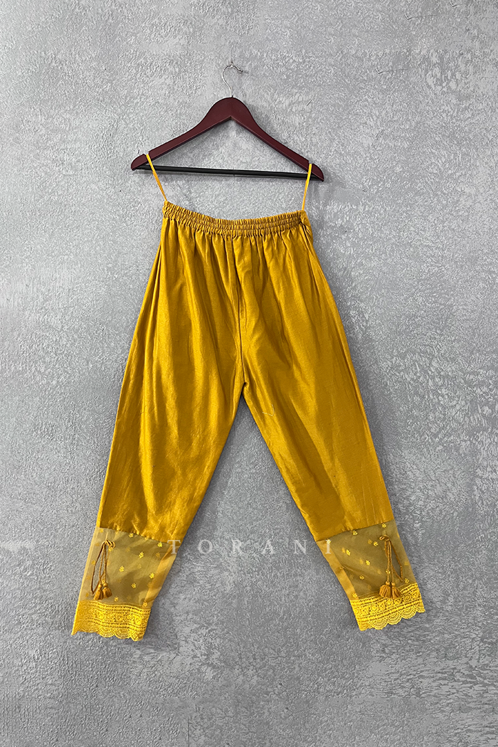Sale- Sunehra Nargisi Pants