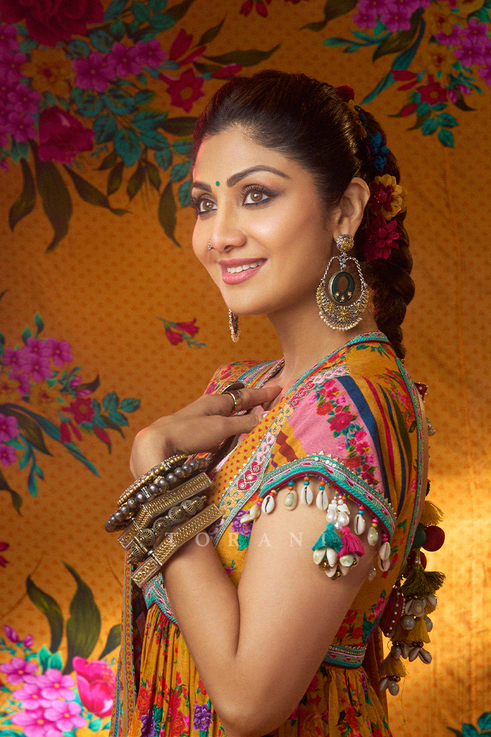 Kundra Family our Dil Seher Custom Set