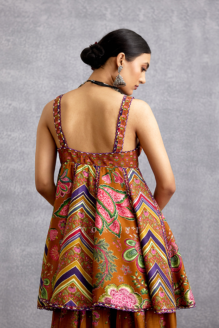 Komudika Charu Sharara Set