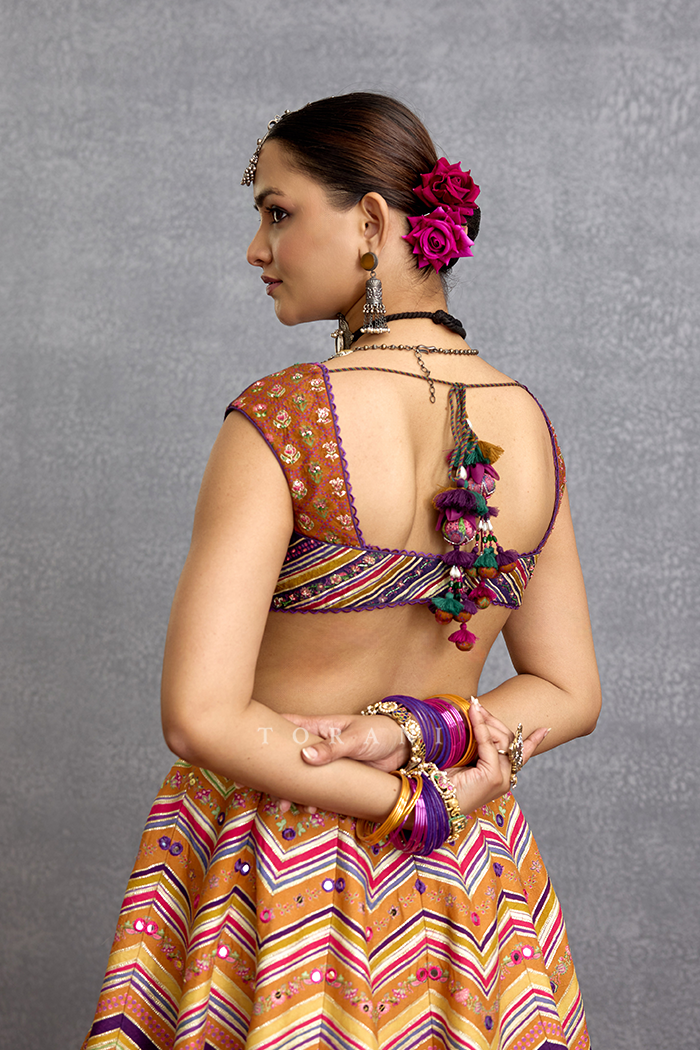 Komudika Abhisarika Lehenga Set