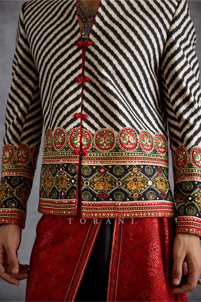 Raktika Kesari Jacket Set