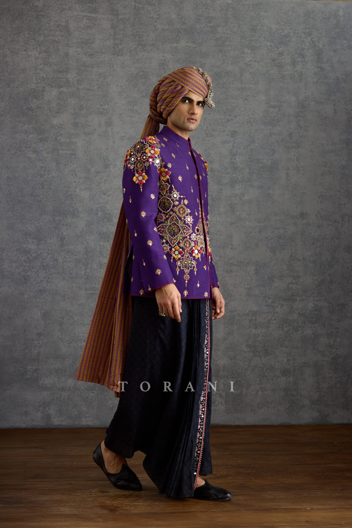 Mura Jugnu Bandhgala Set